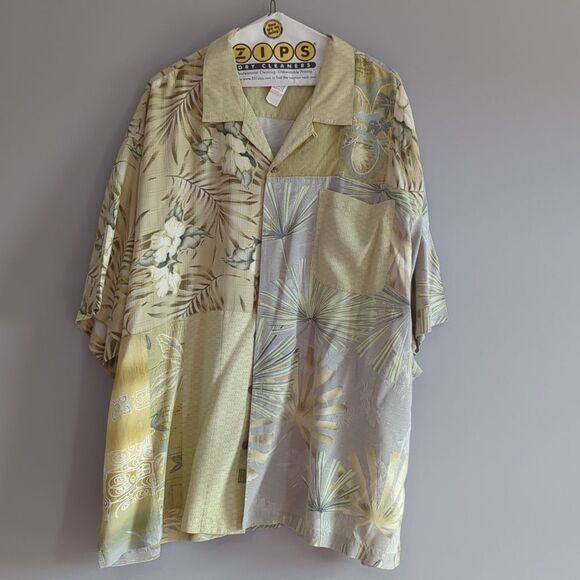 Silk Hawaiian shirt - Picture 1 of 3